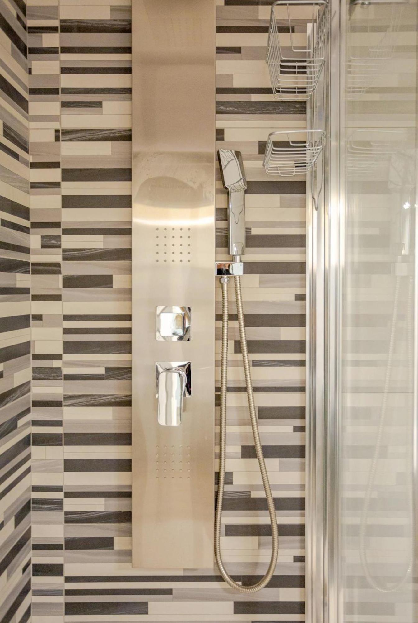 Champagne Suite Milano Exterior foto